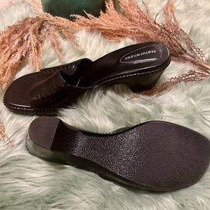 Naturalizer sandals